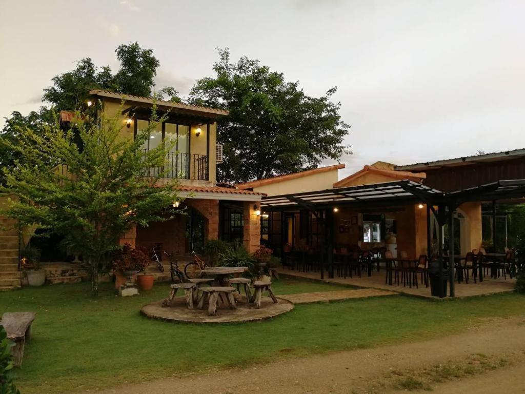 Villa Tuscany Country Resort Suan Phueng Exterior photo
