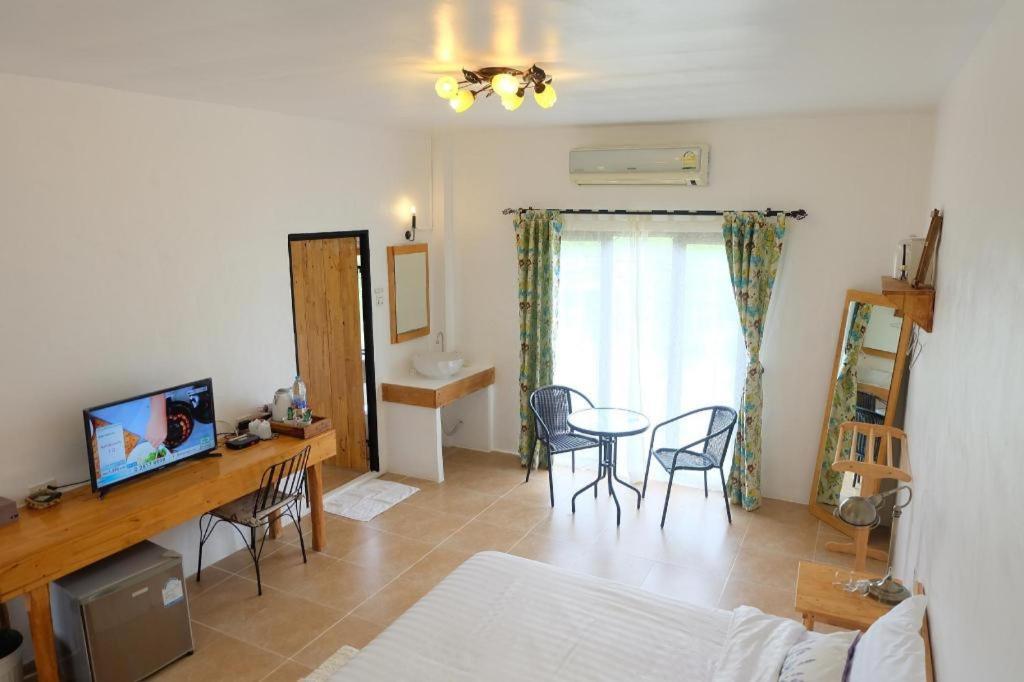 Villa Tuscany Country Resort Suan Phueng Exterior photo