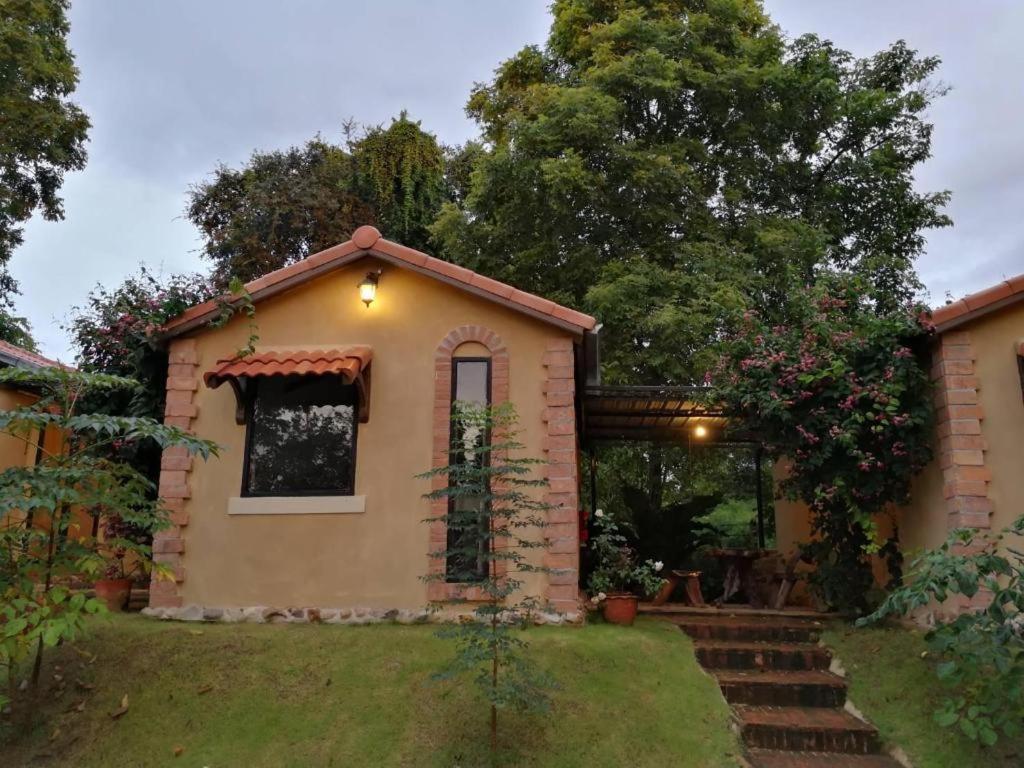 Villa Tuscany Country Resort Suan Phueng Exterior photo