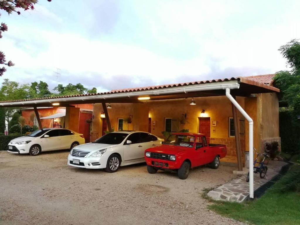 Villa Tuscany Country Resort Suan Phueng Exterior photo