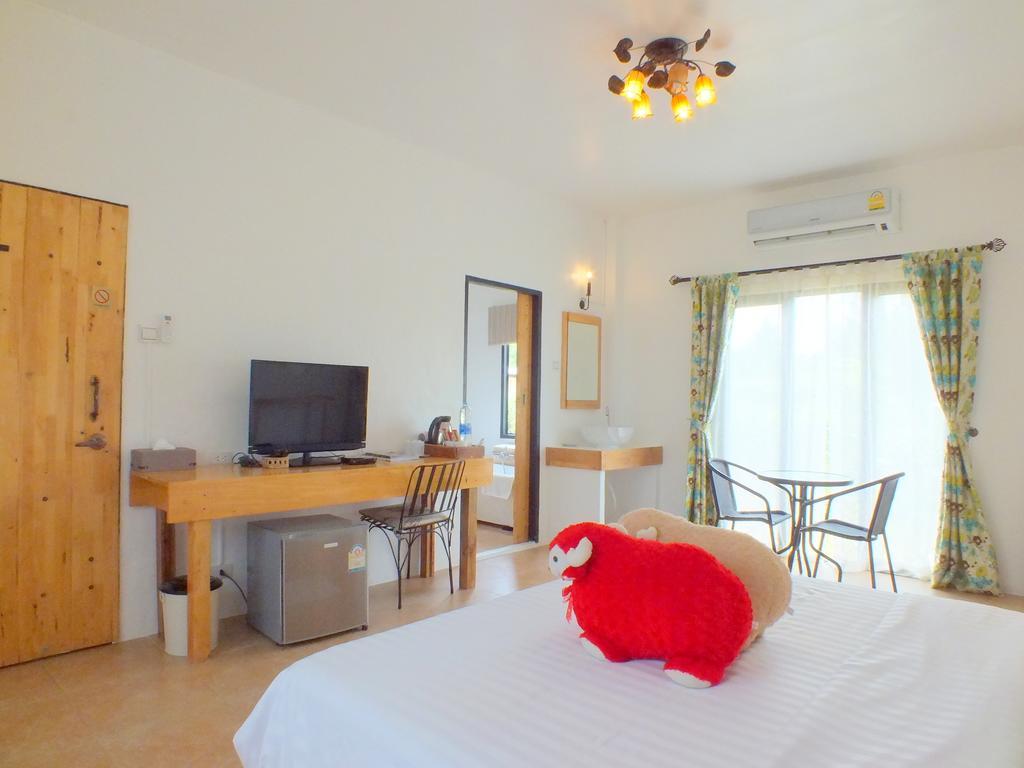 Villa Tuscany Country Resort Suan Phueng Exterior photo